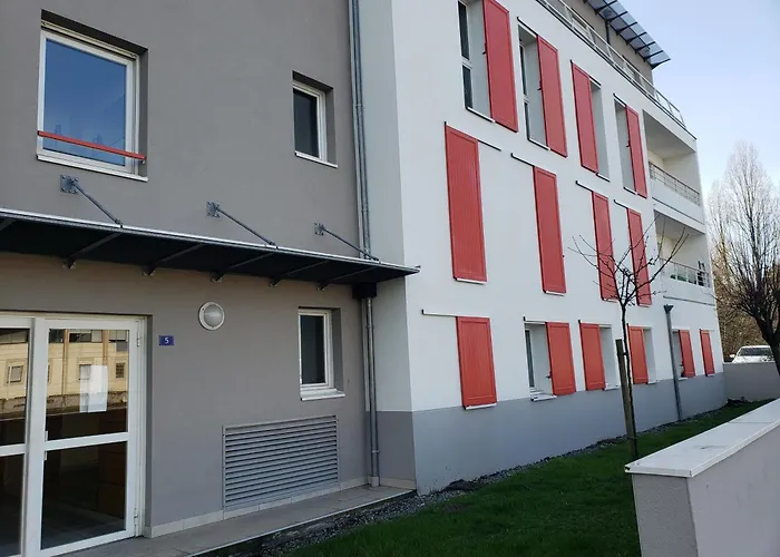 Charmant Studio A 2 Pas Du Tram